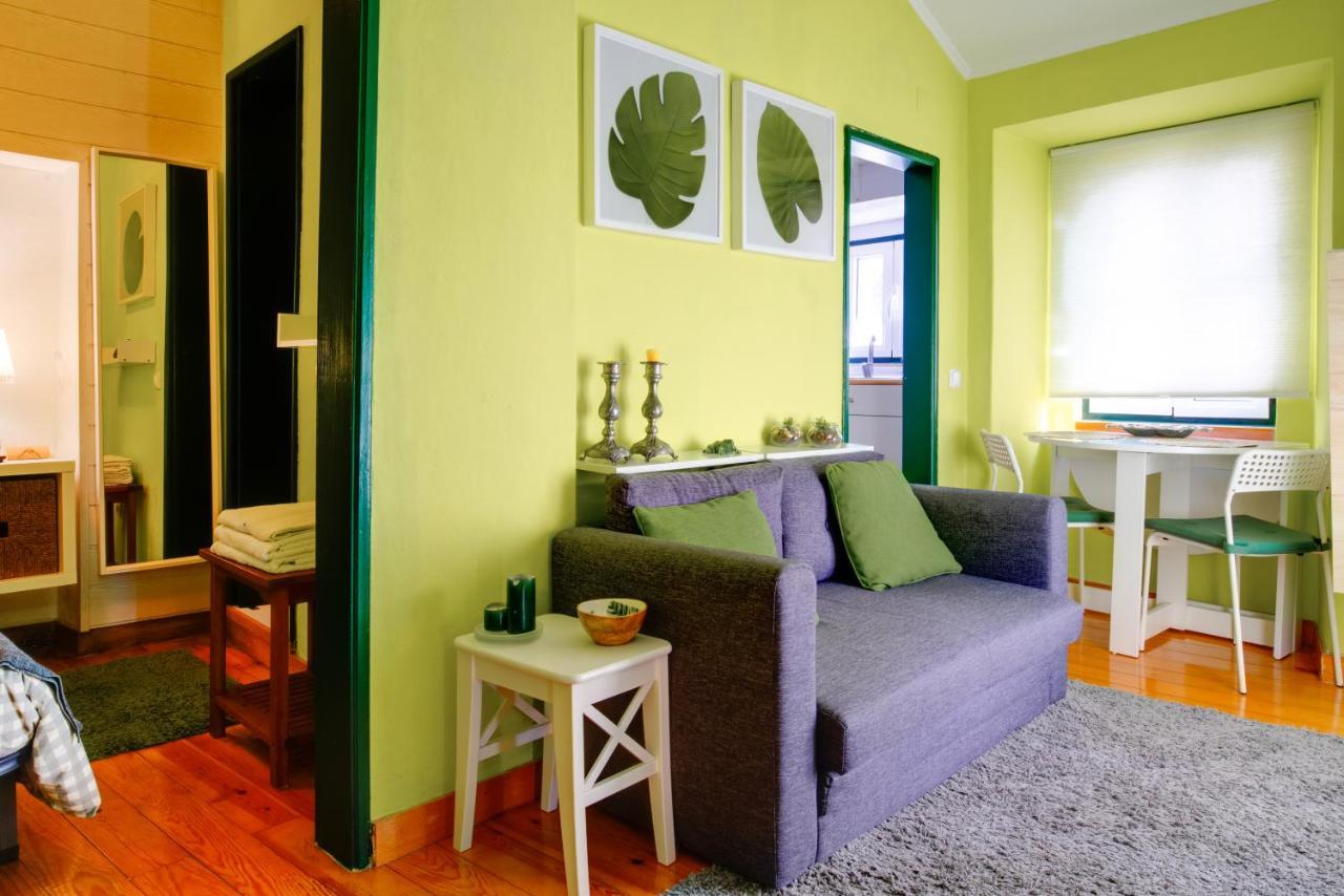 Cozy House By Famous Flea Market With Terrace * Lisbon